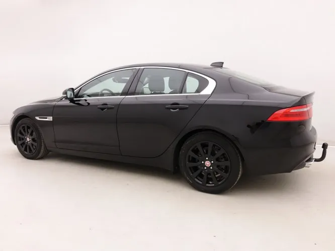 Jaguar XE 2.0d Automaat 180 Prestige + Leder/Cuir + GPS Image 3